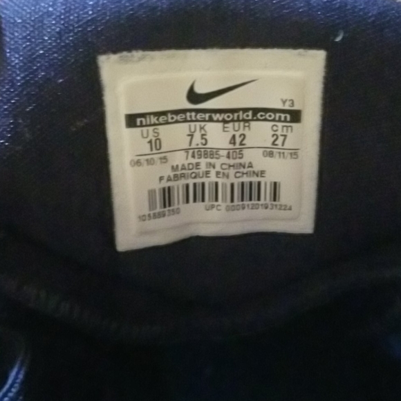 Womens Nike Hyperdunk Shoes - Picture 3 of 4